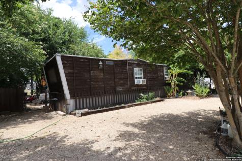 13915 Interstate 35 Von Ormy TX 78073