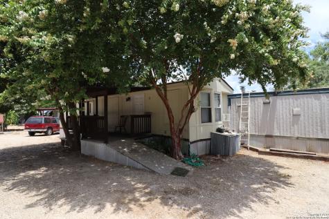 13915 Interstate 35 Von Ormy TX 78073