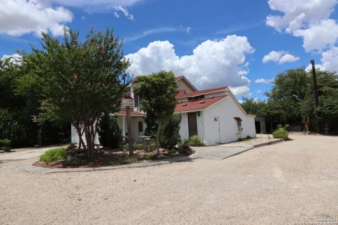13915 Interstate 35 Von Ormy TX 78073