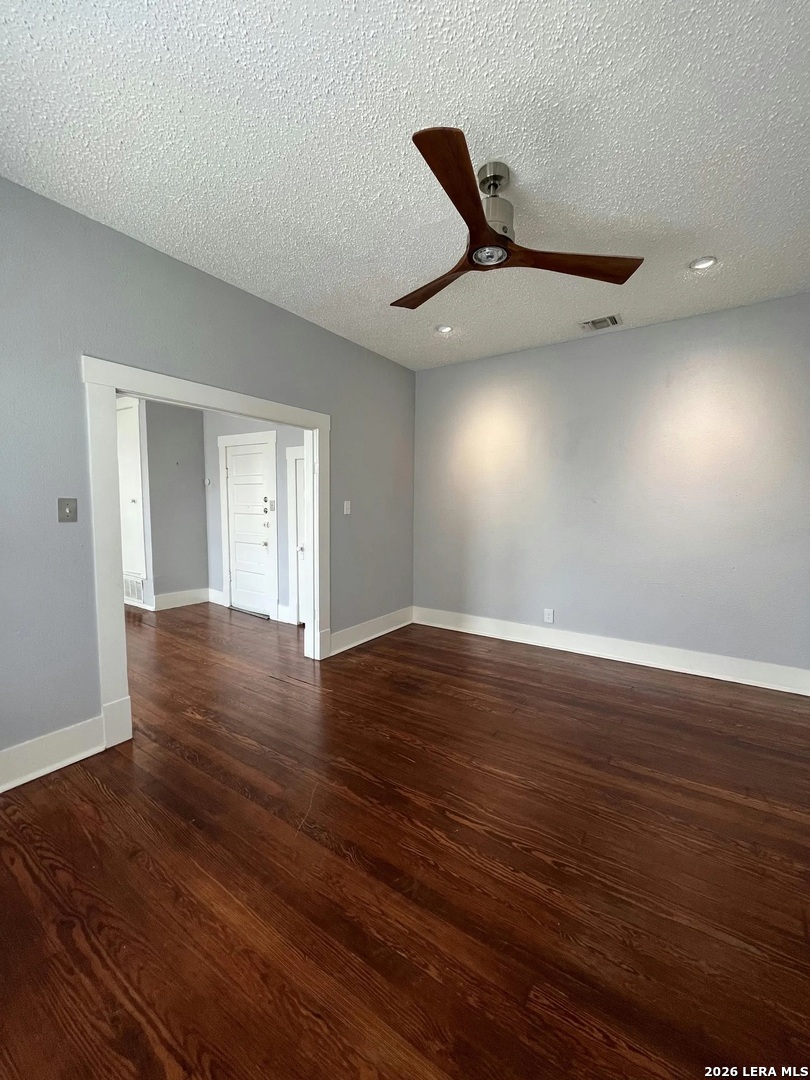 141 E Woodlawn Avenue San Antonio TX 78212