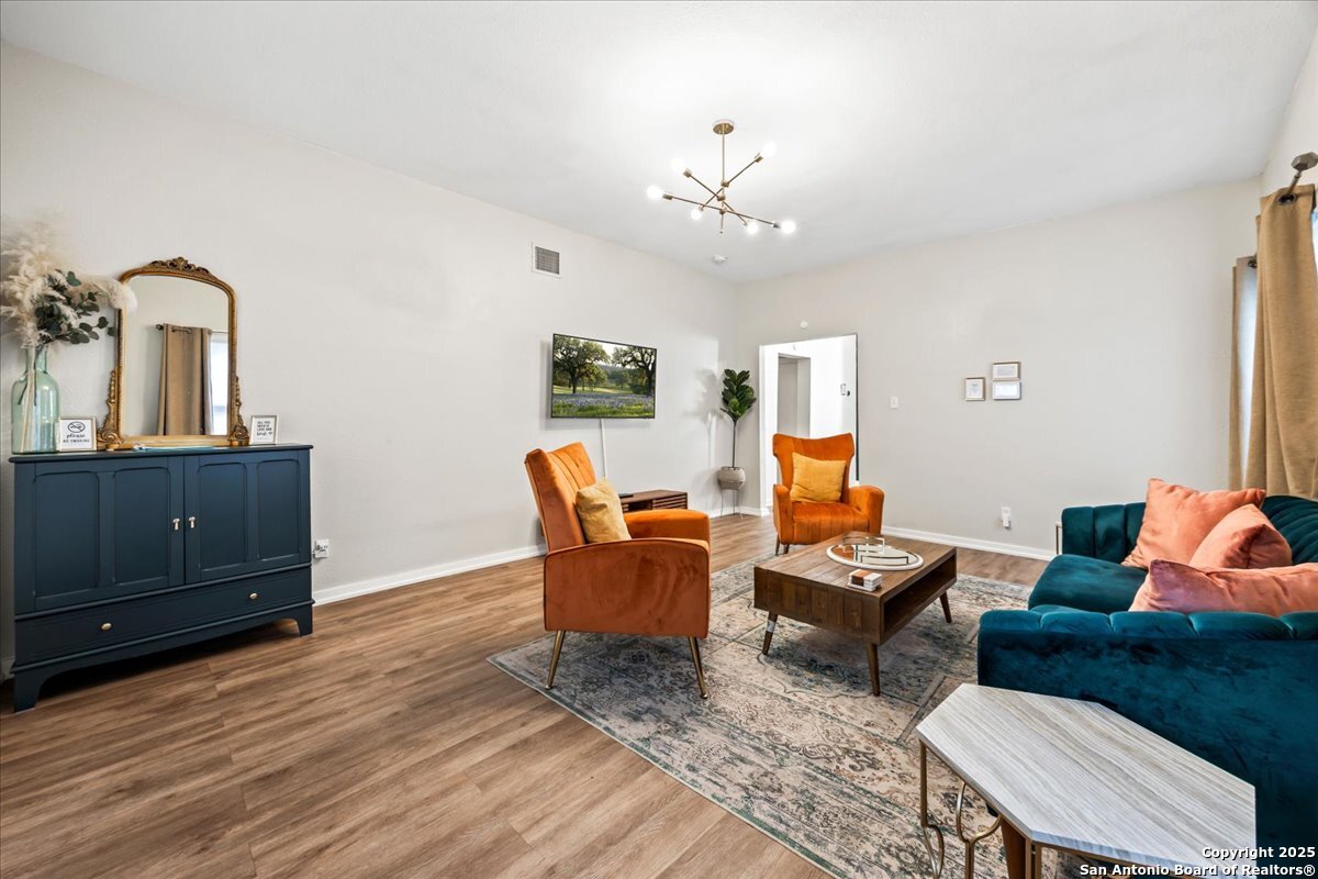 210 Wilkens Avenue San Antonio TX 78210