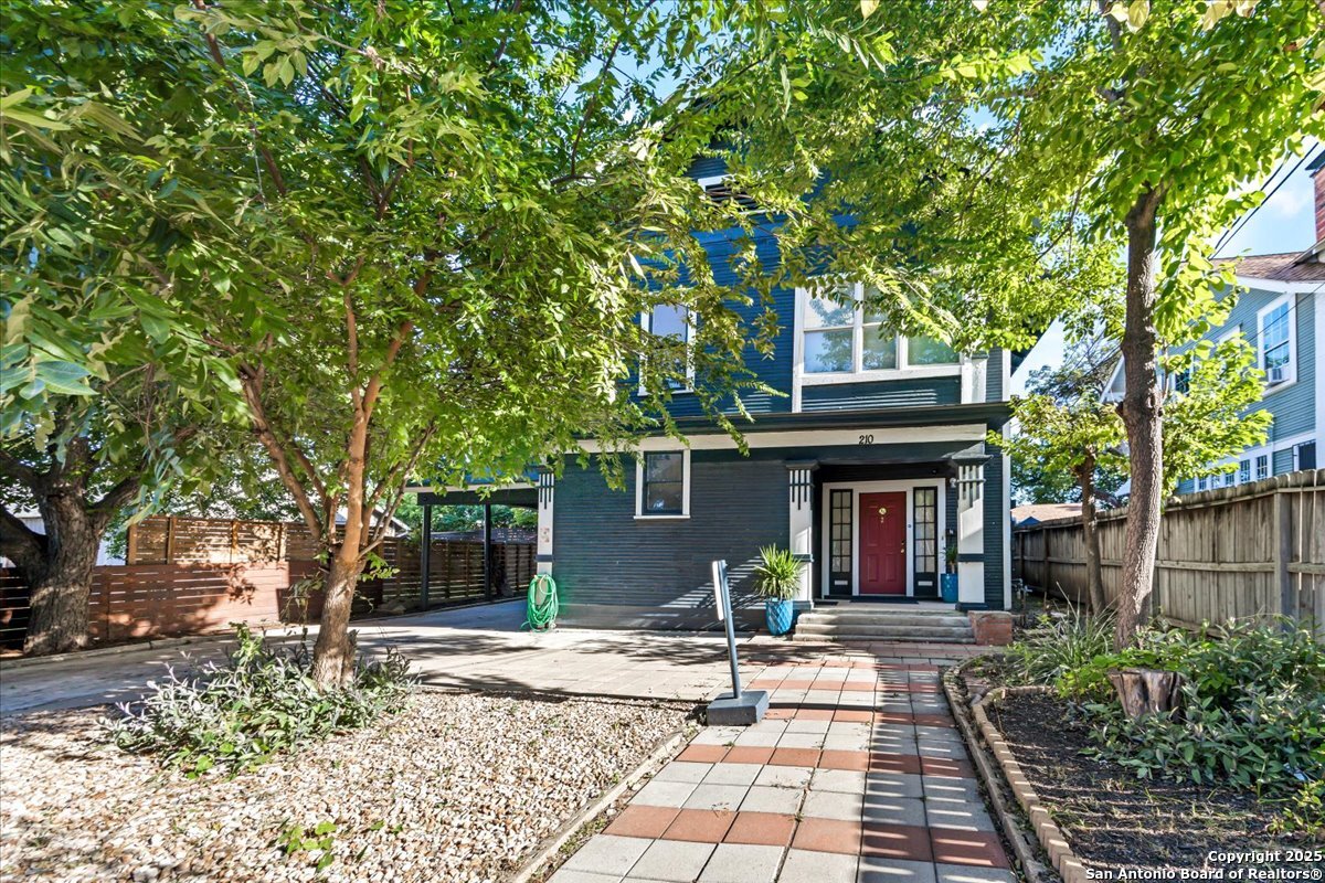 210 Wilkens Avenue San Antonio TX 78210
