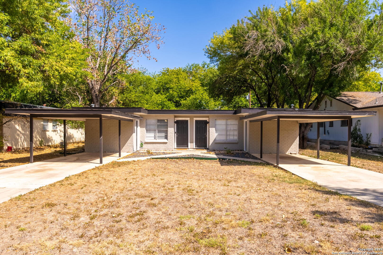 5906/5908 Deer Horn Drive San Antonio TX 78238