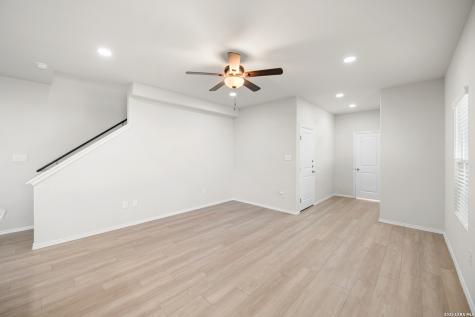 7356 Misty Ridge # 13 & 14 Converse TX 78109