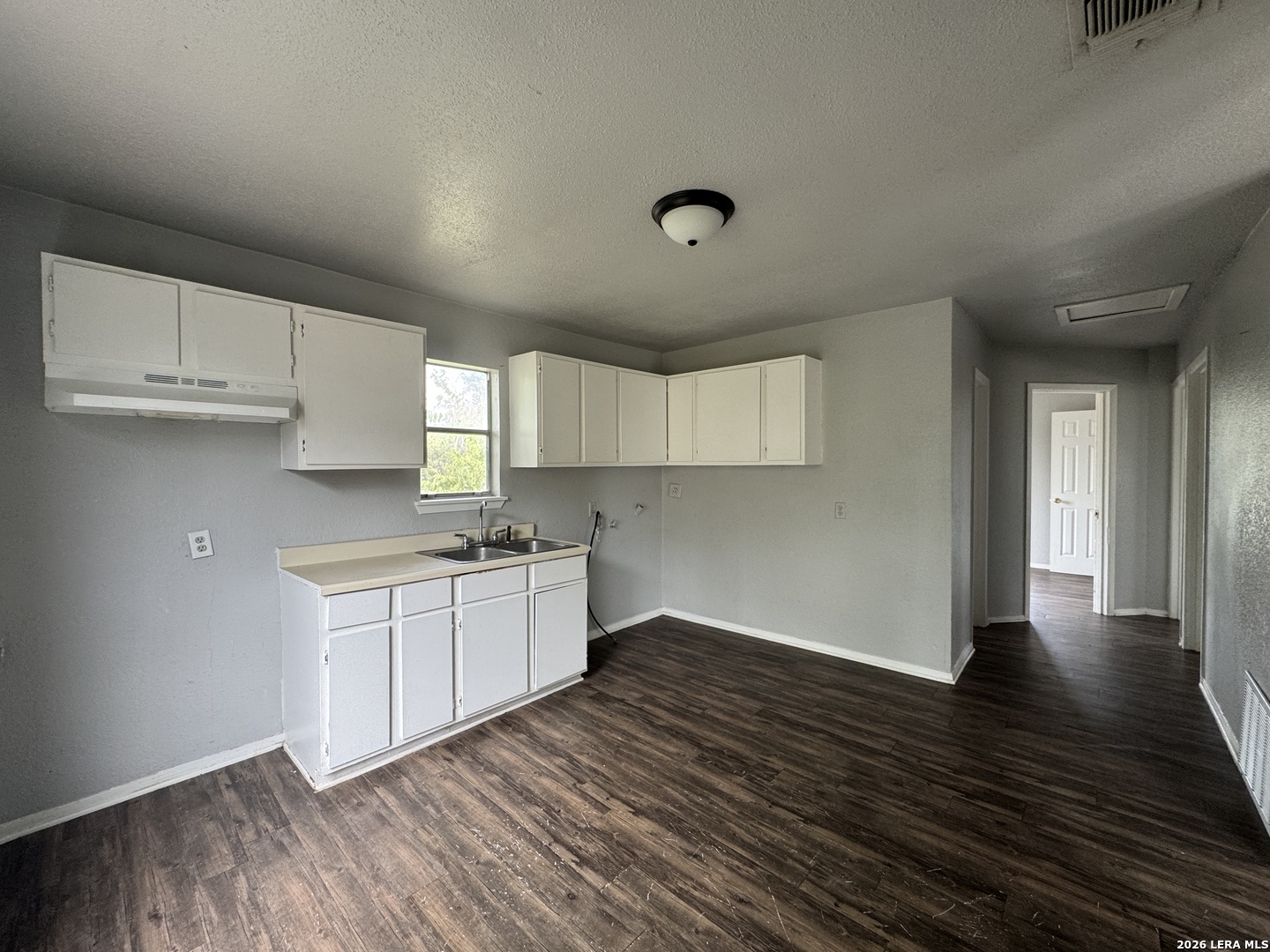 9013 Garnett Avenue San Antonio TX 78221