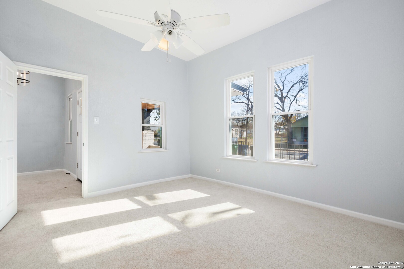 109 Blue Bonnet San Antonio TX 78202