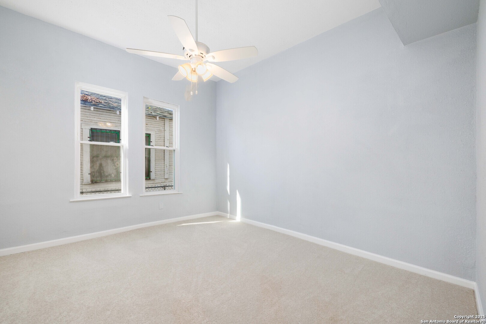 109 Blue Bonnet San Antonio TX 78202