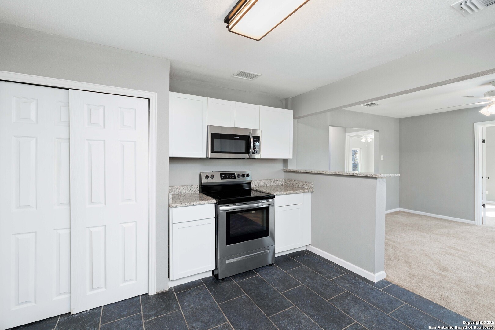 109 Blue Bonnet San Antonio TX 78202