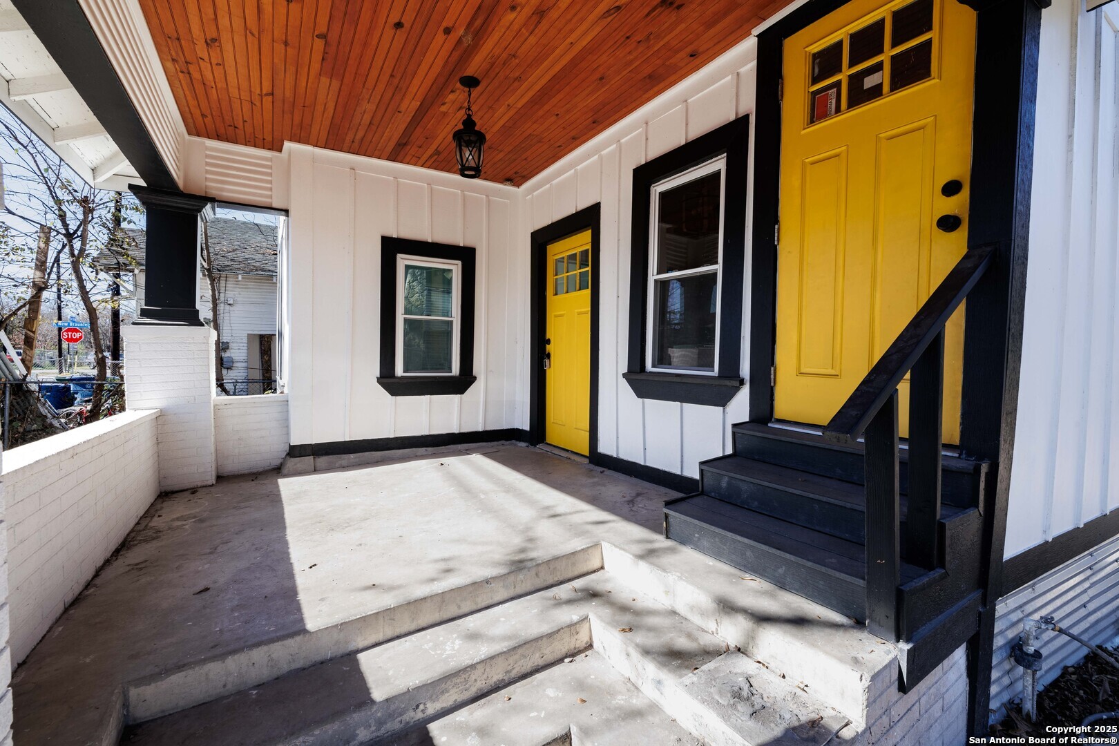 109 Blue Bonnet San Antonio TX 78202