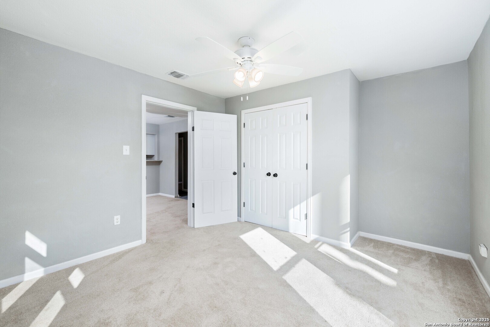 109 Blue Bonnet San Antonio TX 78202