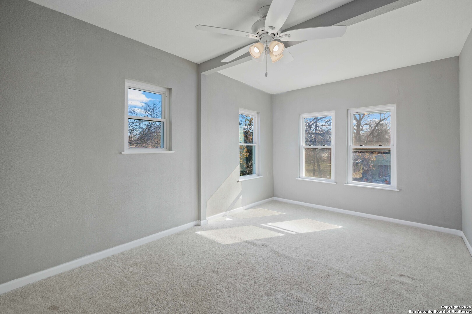 109 Blue Bonnet San Antonio TX 78202