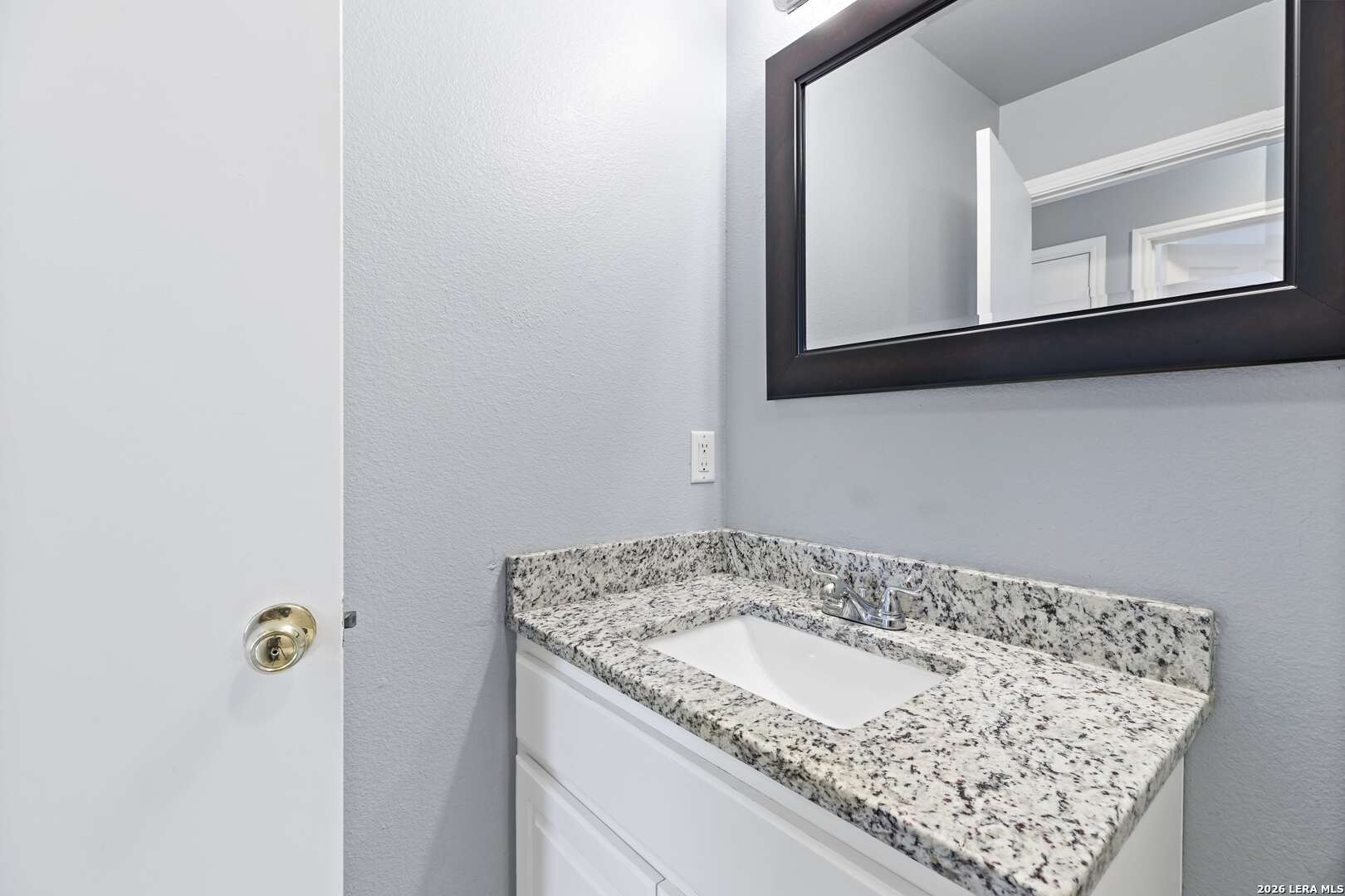 12231 - 12233 Maverick Bluff San Antonio TX 78247