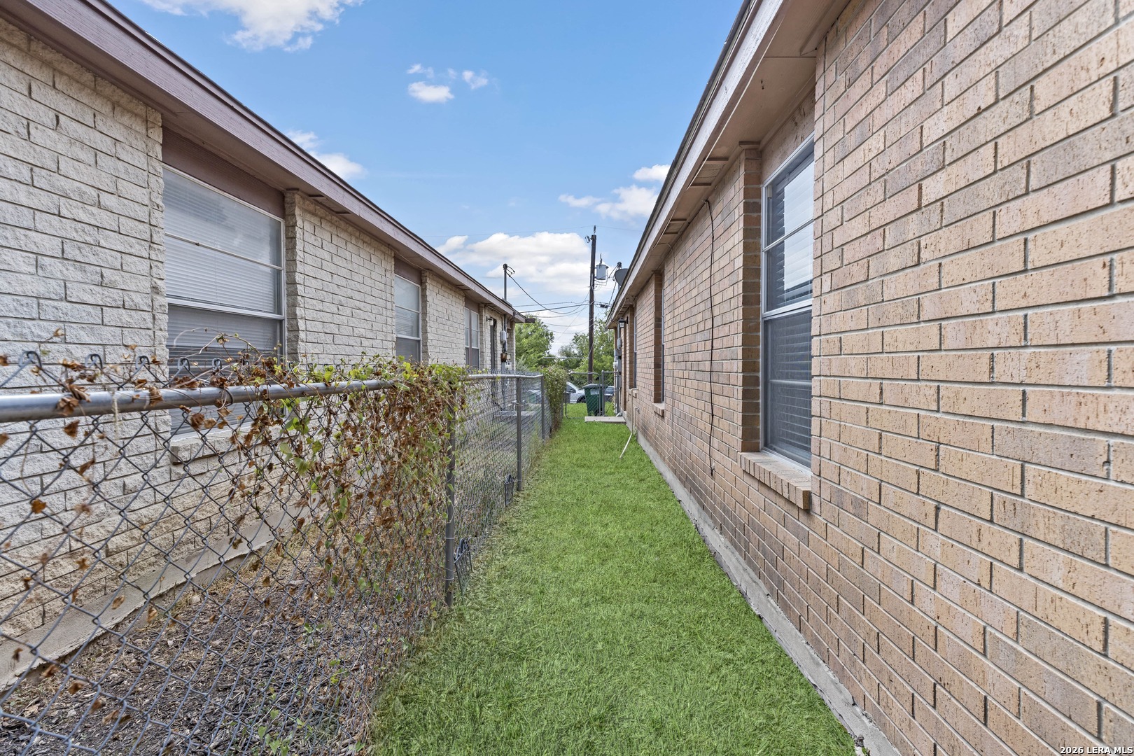 12231 - 12233 Maverick Bluff San Antonio TX 78247