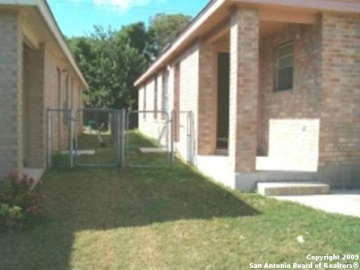 12231 - 12233 Maverick Bluff San Antonio TX 78247