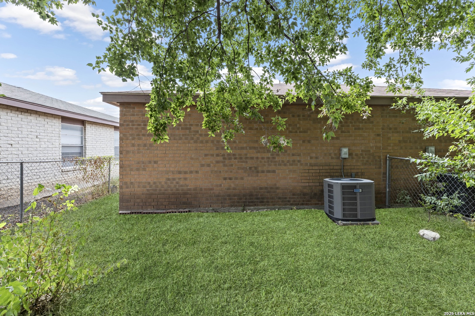 12231 - 12233 Maverick Bluff San Antonio TX 78247