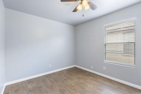 12231 - 12233 Maverick Bluff San Antonio TX 78247