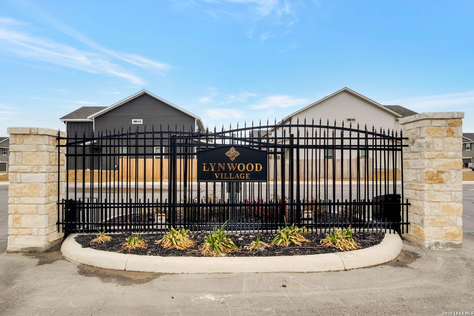2527 Lynwood Bend San Antonio TX 78245