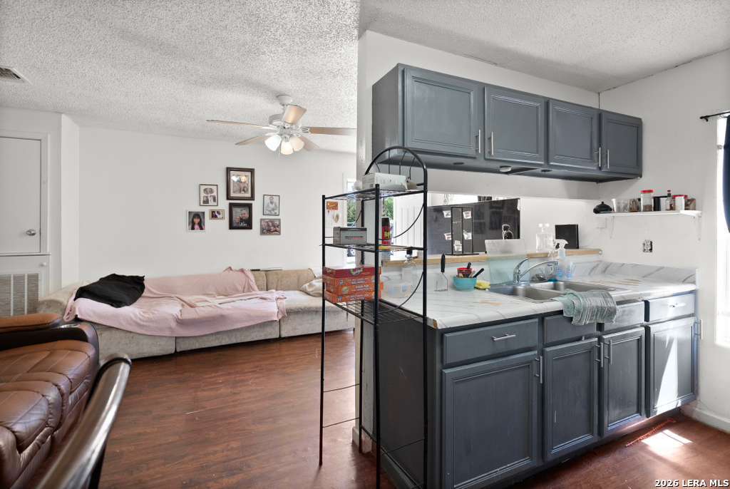 2007 E Drexel Avenue San Antonio TX 78210