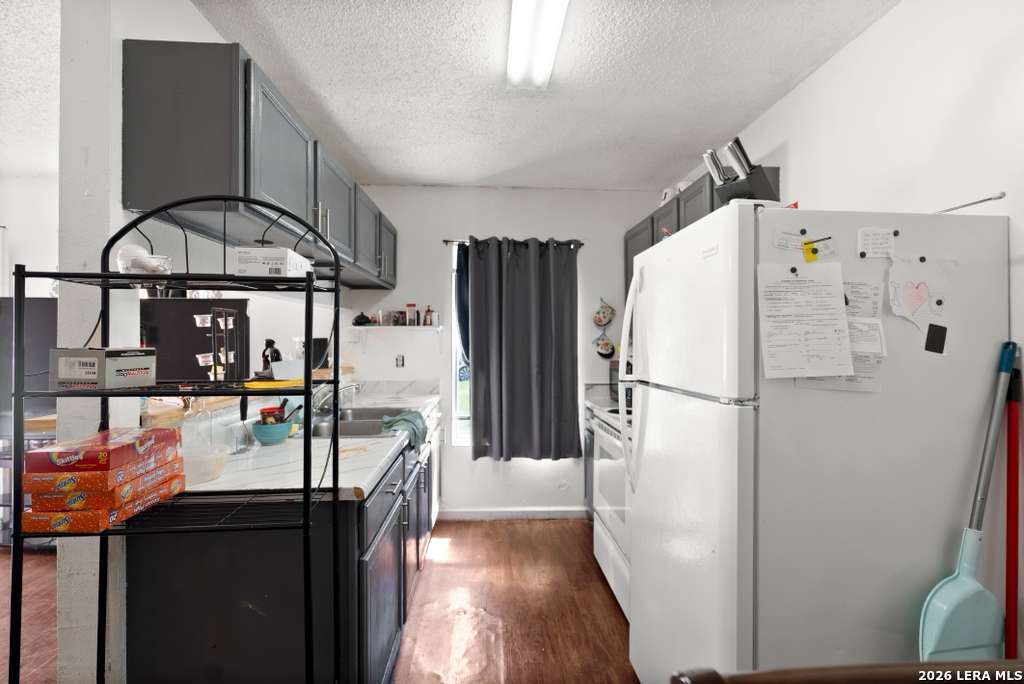 2007 E Drexel Avenue San Antonio TX 78210