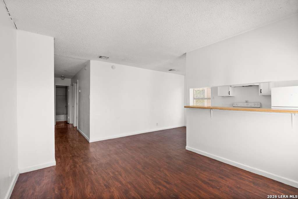 2007 E Drexel Avenue San Antonio TX 78210
