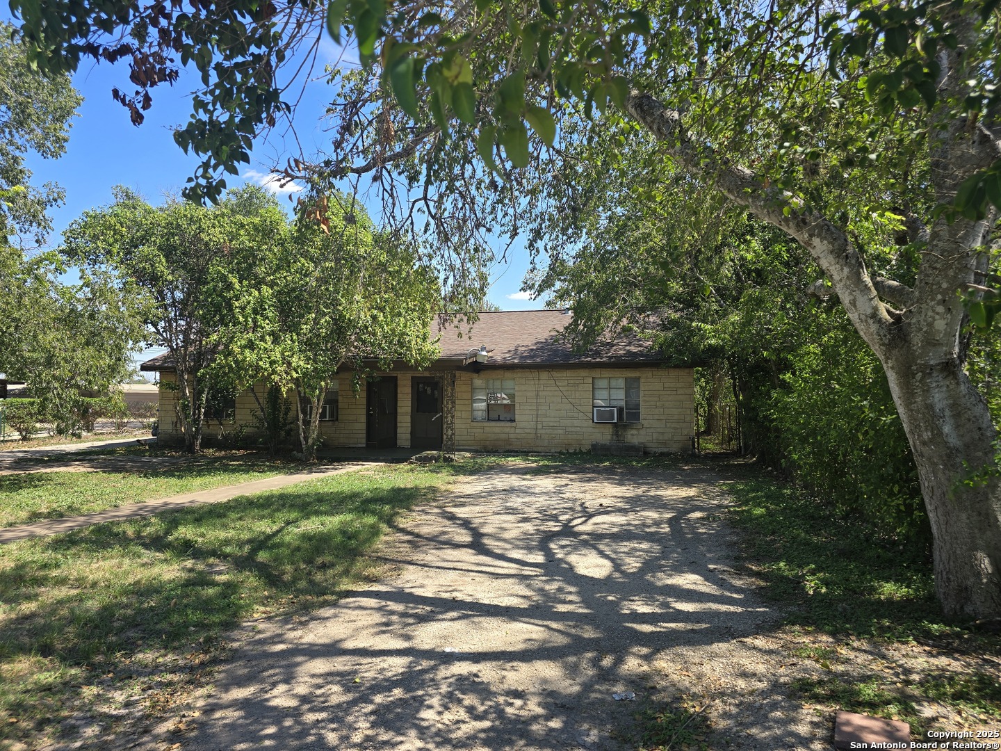 122 Roesler San Antonio TX 78220