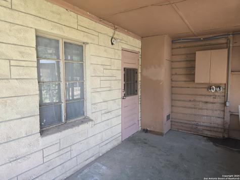122 Roesler San Antonio TX 78220