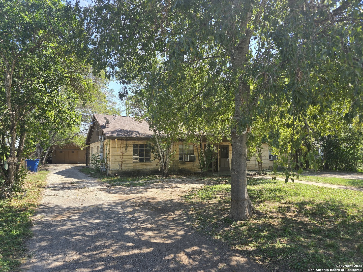 122 Roesler San Antonio TX 78220
