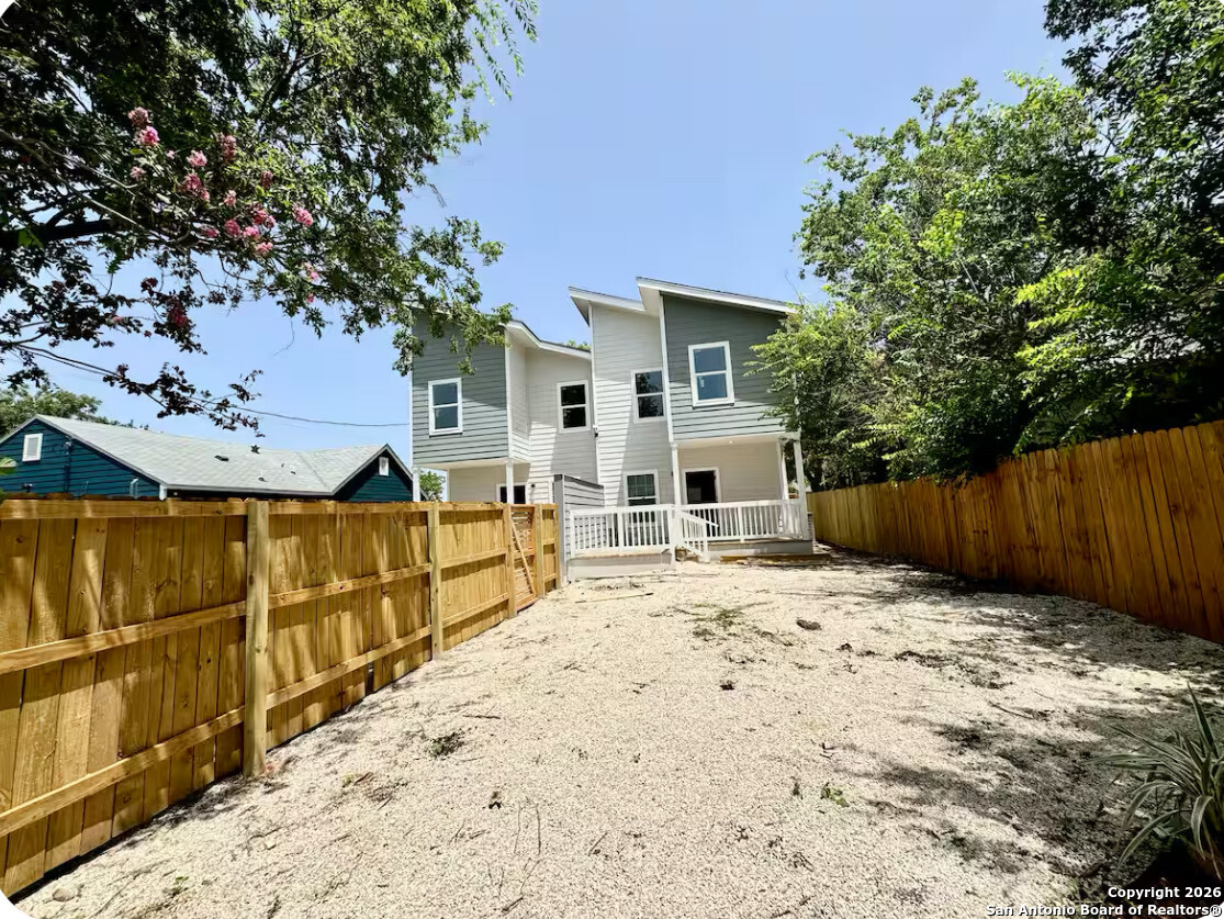 1414 Hicks San Antonio TX 78210