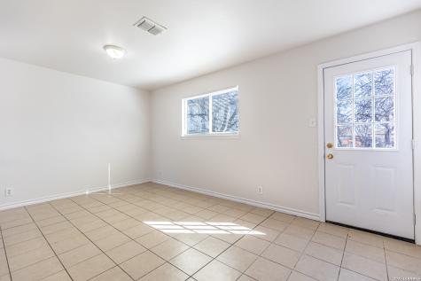 114 - 116 Garner Street San Antonio TX 78237