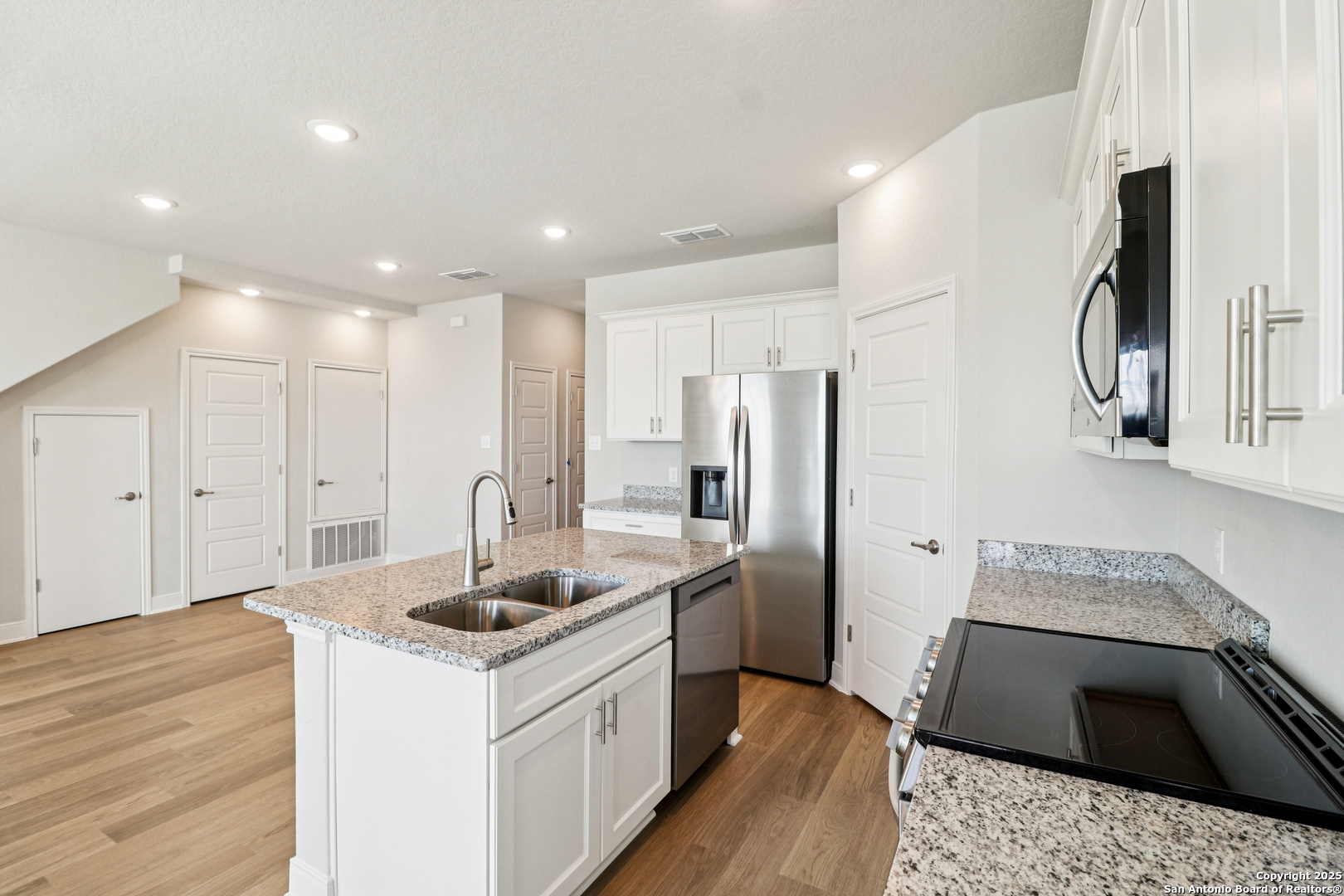 7158 Magnolia Creek San Antonio TX 78252