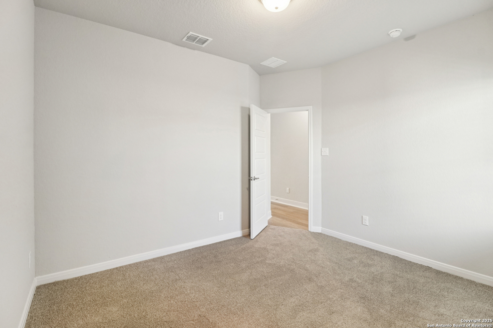 7158 Magnolia Creek San Antonio TX 78252