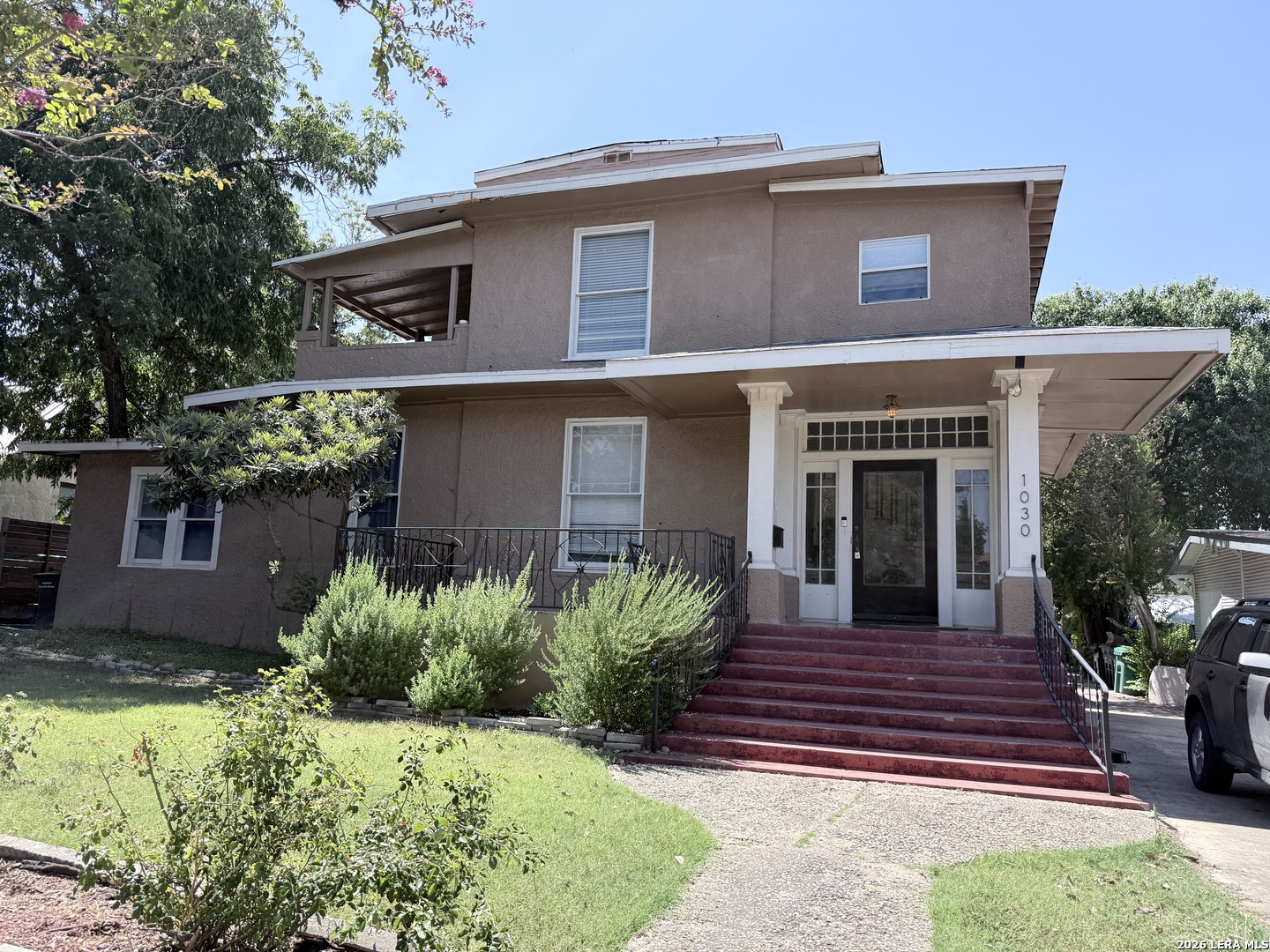 1030 W Huisache Avenue San Antonio TX 78201