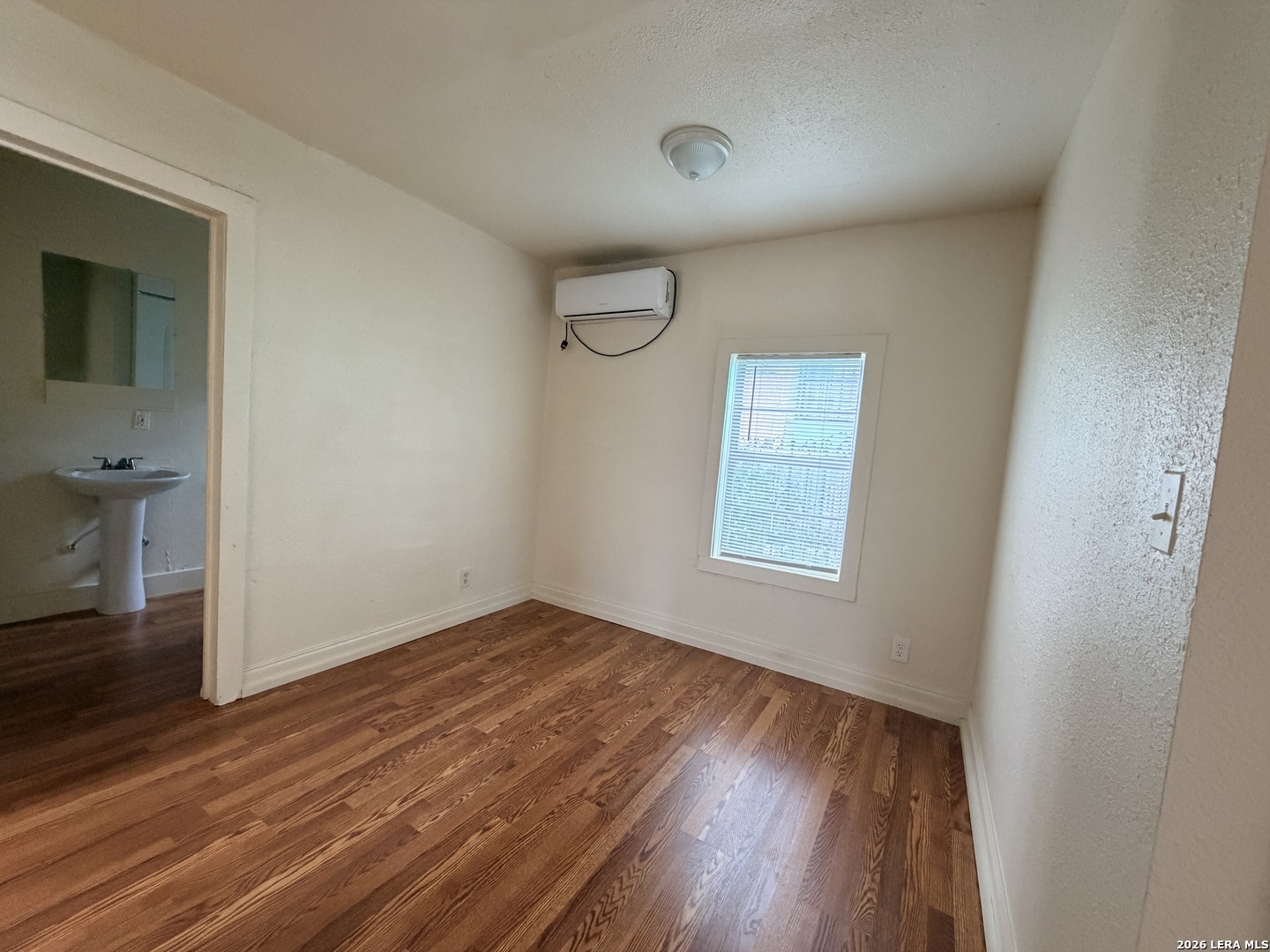 1522 Gibbs San Antonio TX 78202