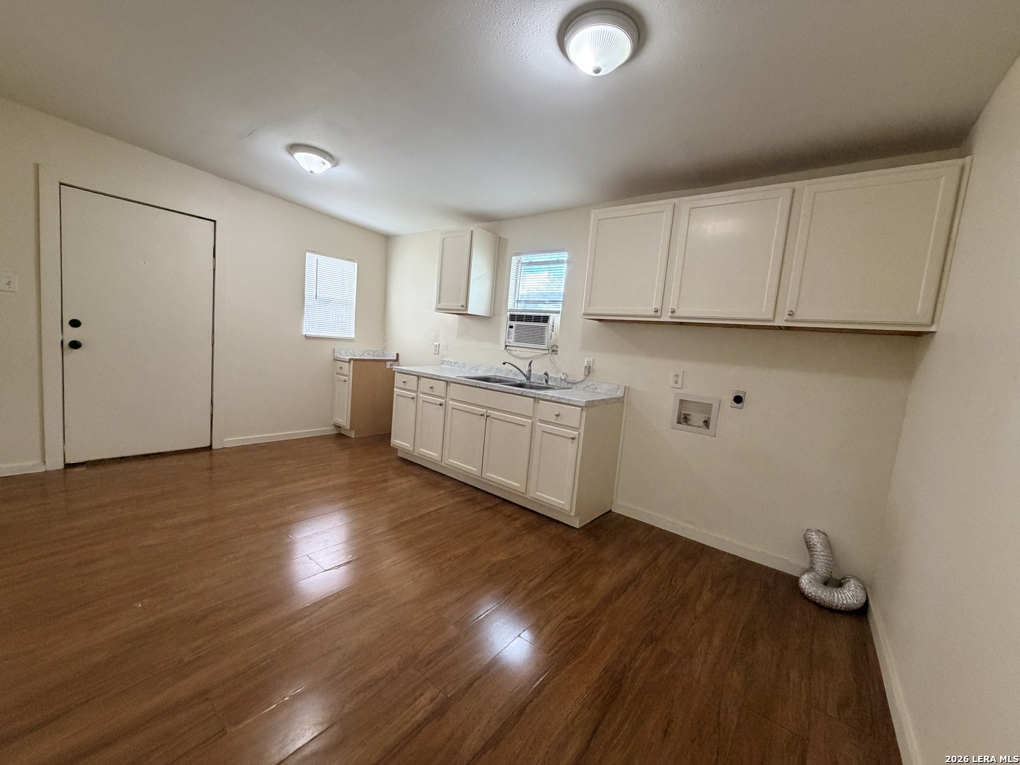 1522 Gibbs San Antonio TX 78202