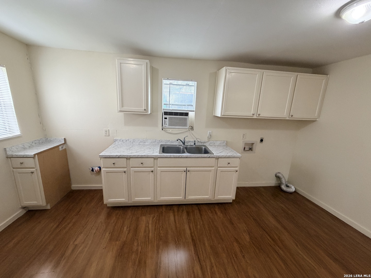 1522 Gibbs San Antonio TX 78202