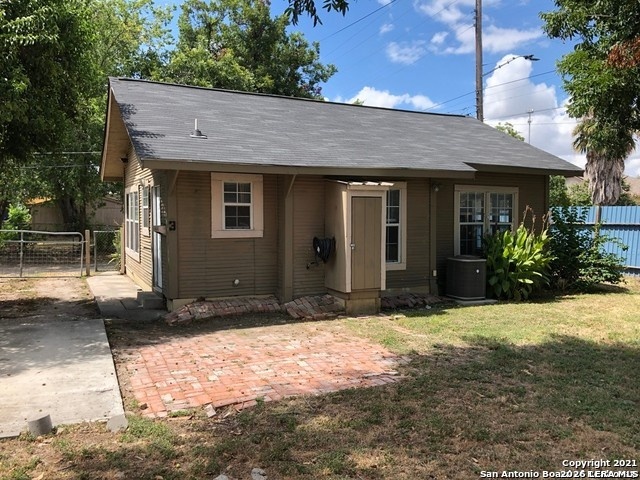 102 Bailey Avenue San Antonio TX 78210