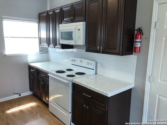 102 Bailey Avenue San Antonio TX 78210