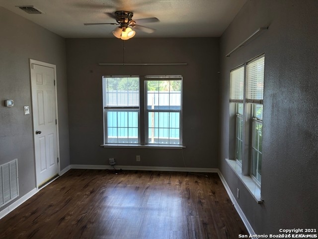 102 Bailey Avenue San Antonio TX 78210