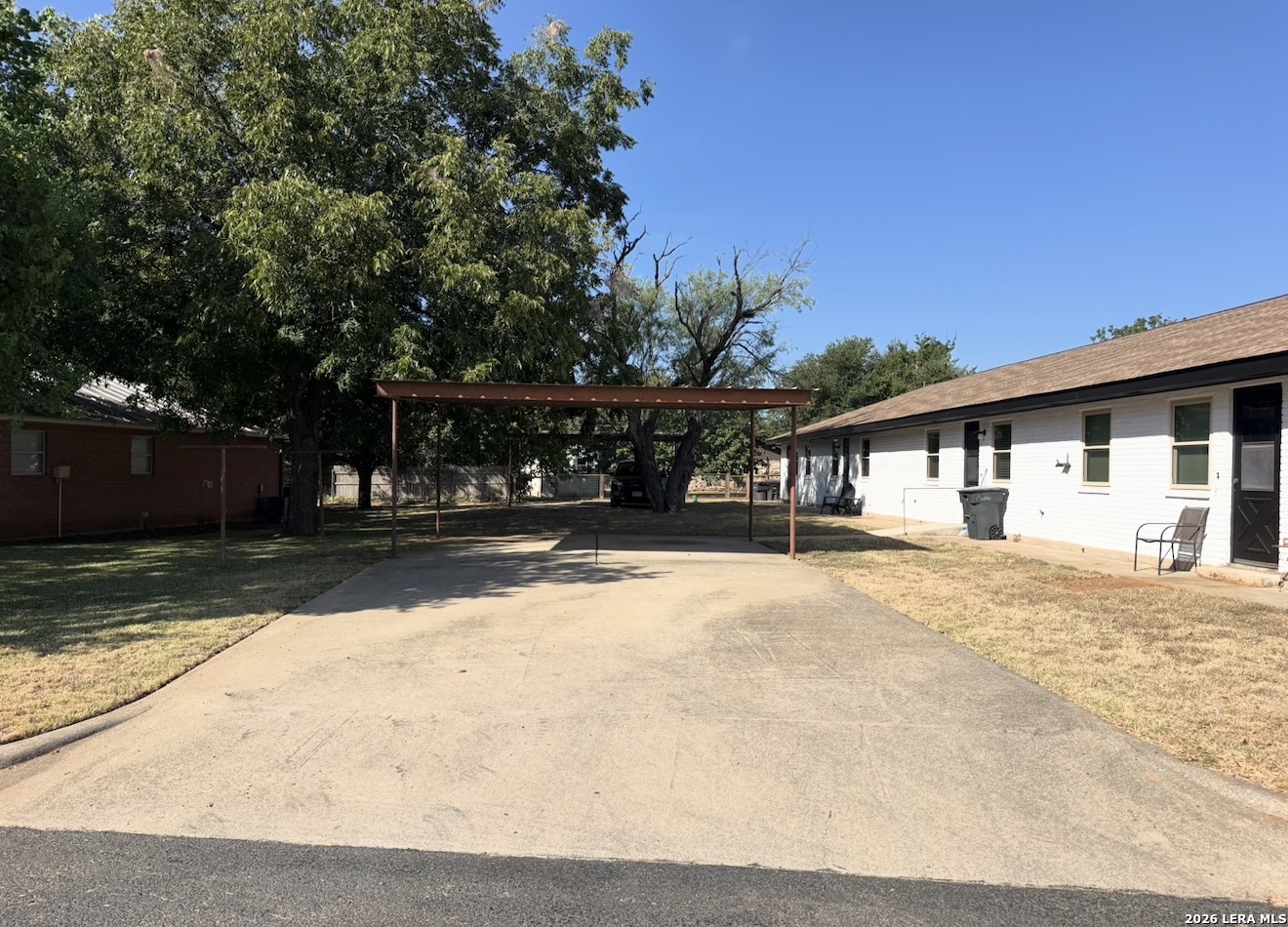 1405 N Crockett Street Fredericksburg TX 78624