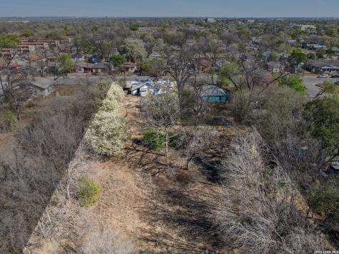 1230 Saltillo Street San Antonio TX 78207