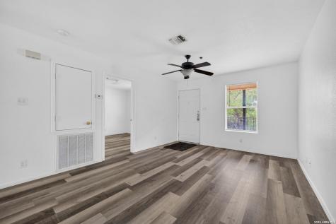 926/930 Drury Lane San Antonio TX 78221
