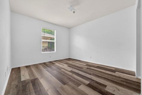 926/930 Drury Lane San Antonio TX 78221