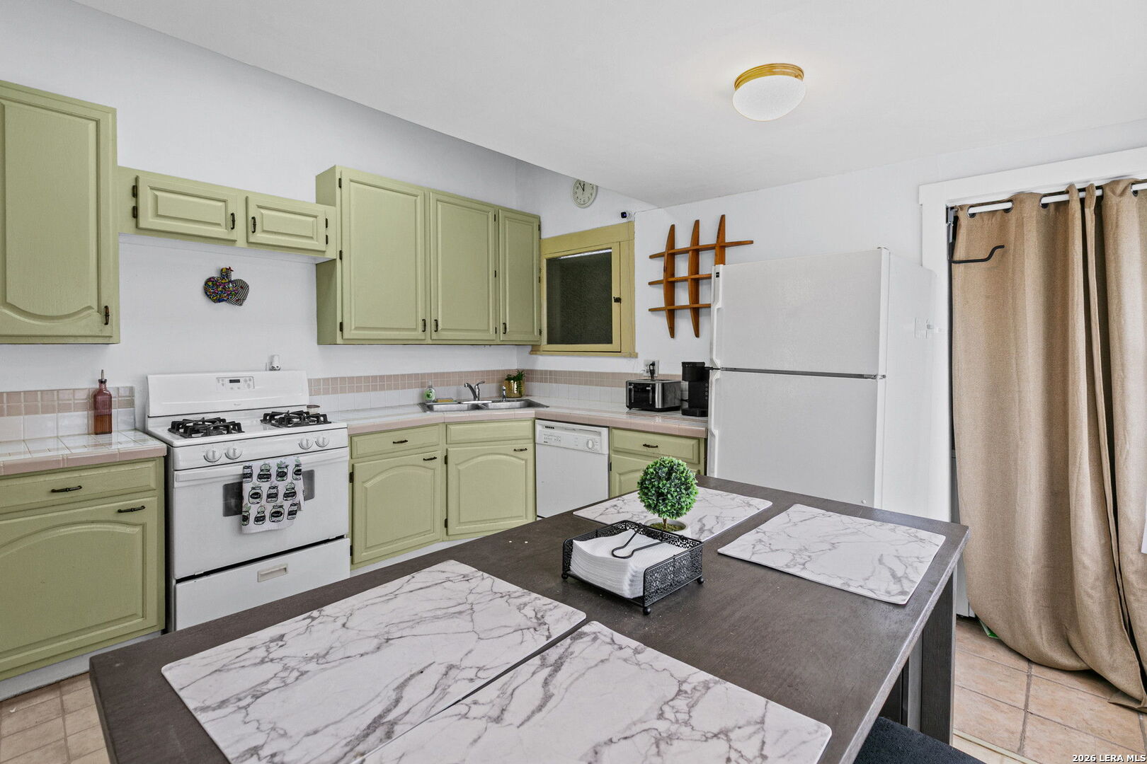 525 W Magnolia Avenue San Antonio TX 78212