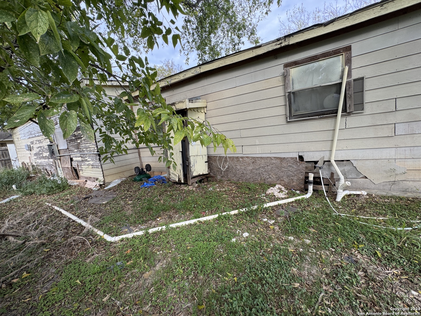 228 W Ansley Boulevard San Antonio TX 78221