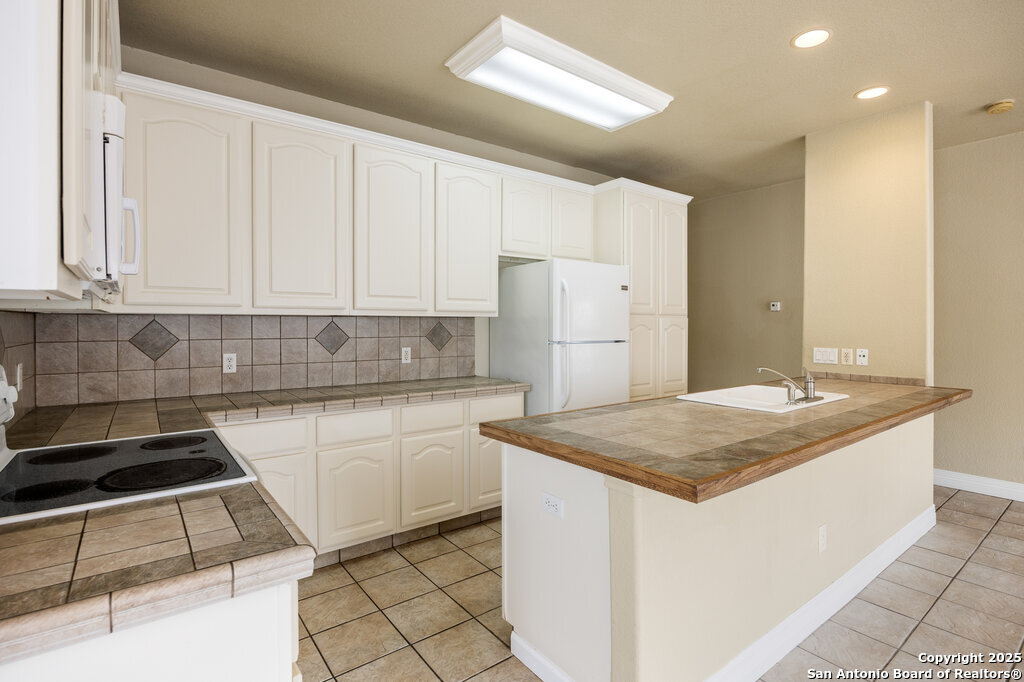 3049 Pine Valley New Braunfels TX 78130