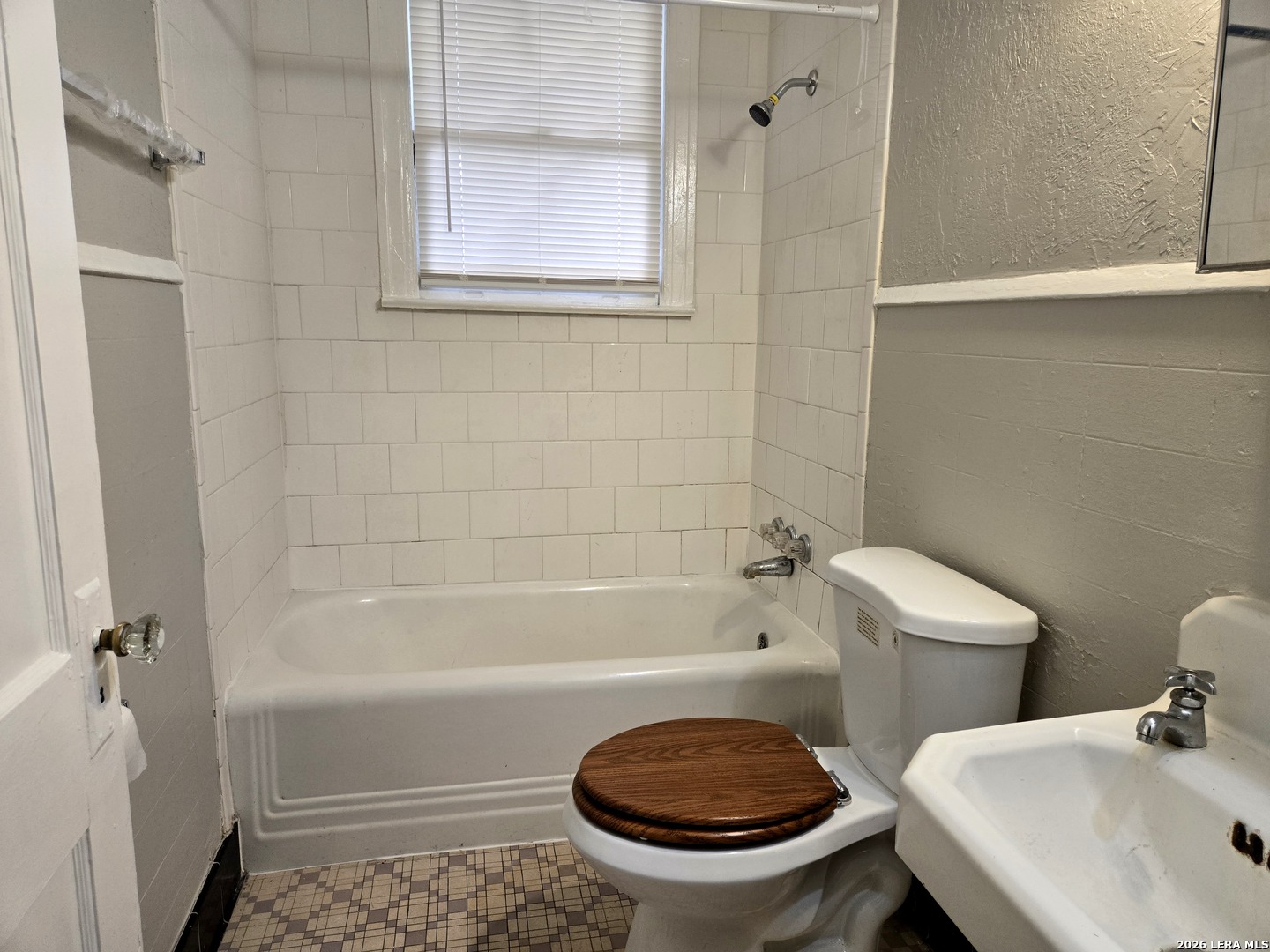 2236 N Interstate 35 San Antonio TX 78208