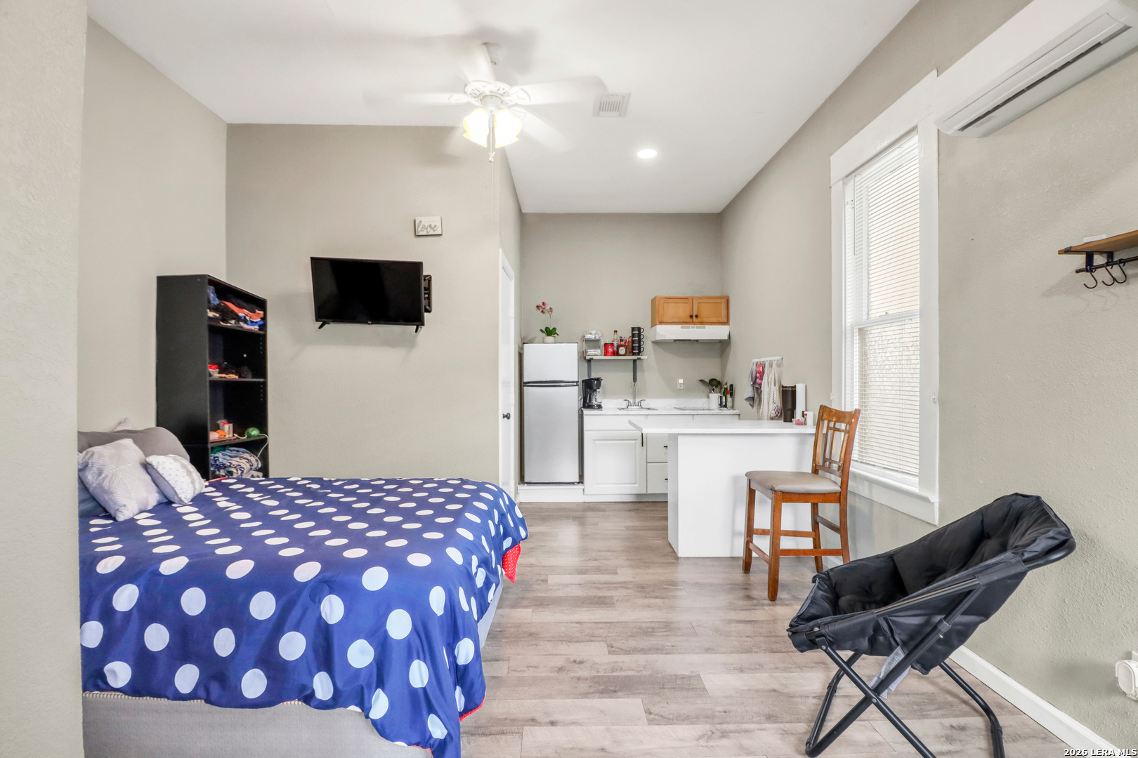 713 Lockhart San Antonio TX 78202