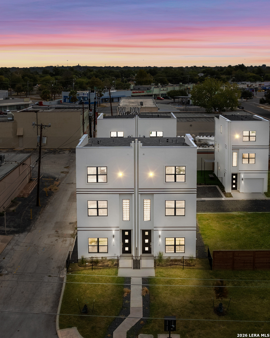 1735 W Gramercy Place #301/302 San Antonio TX 78201