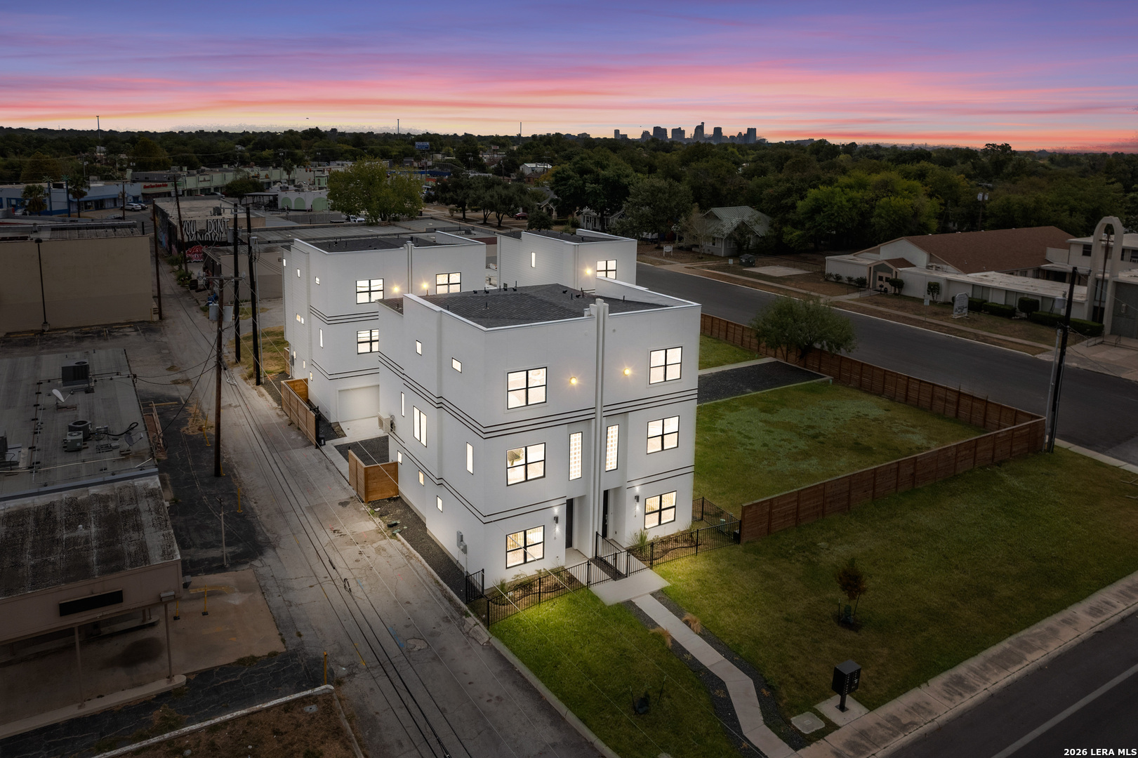 1735 W Gramercy Place #301/302 San Antonio TX 78201