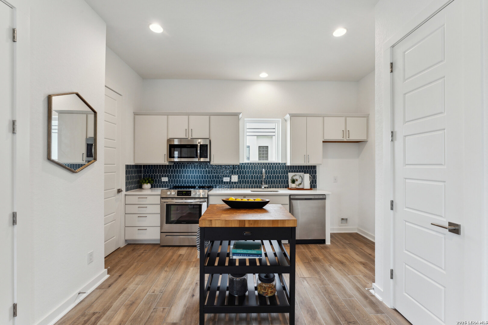 1735 W Gramercy Place #301/302 San Antonio TX 78201